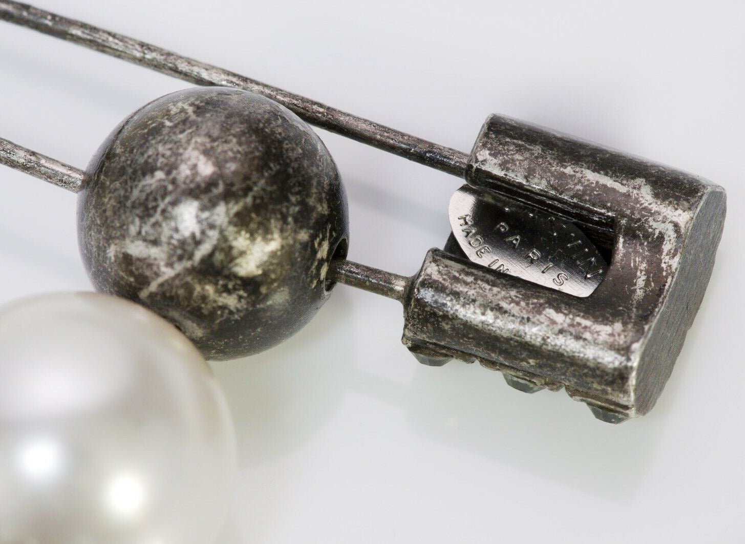 LANVIN Paris Pearls Ribbon Safety Pin Necklace