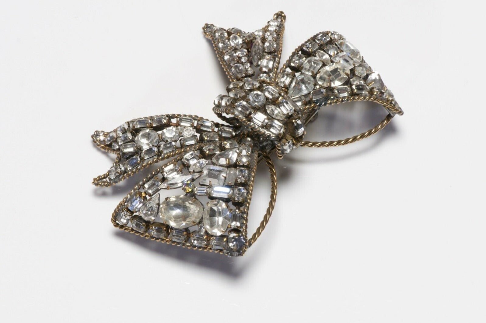 Lawrence Vrba Large Crystal Bow Pin Brooch