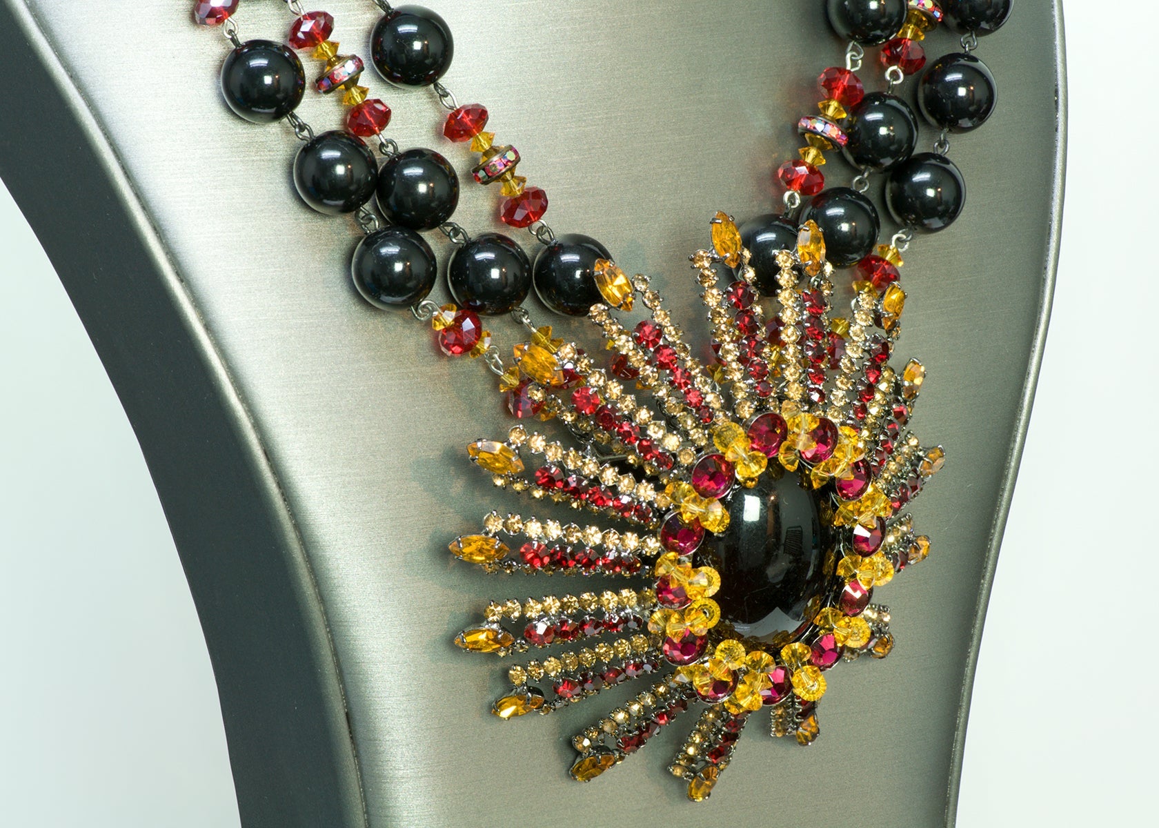 Lawrence Vrba Necklace Earrings Set