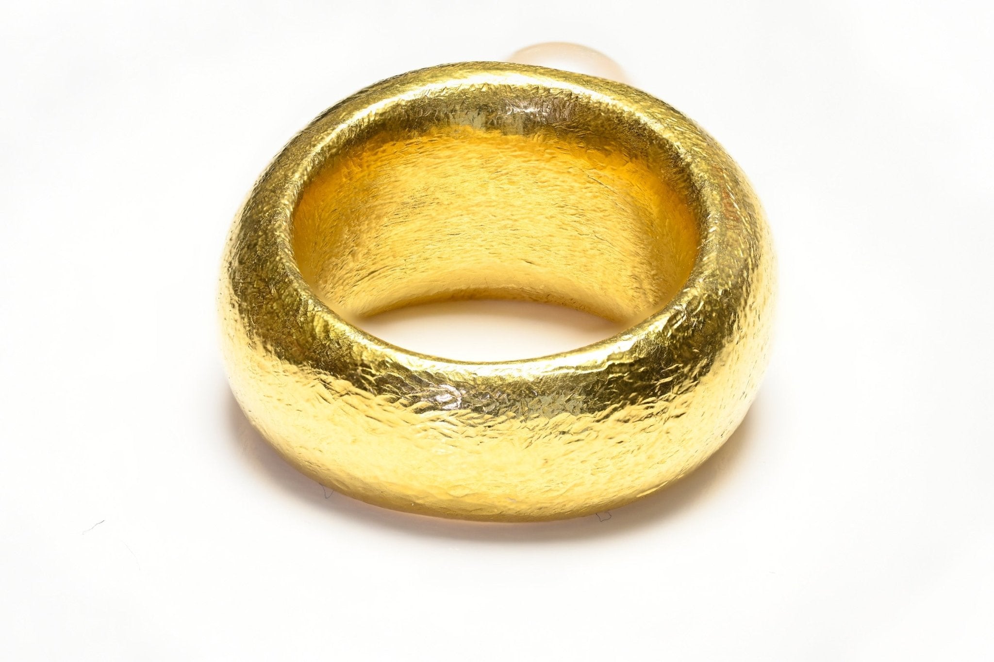 Linda Lee Johnson 22K Yellow Gold Pearl Ring