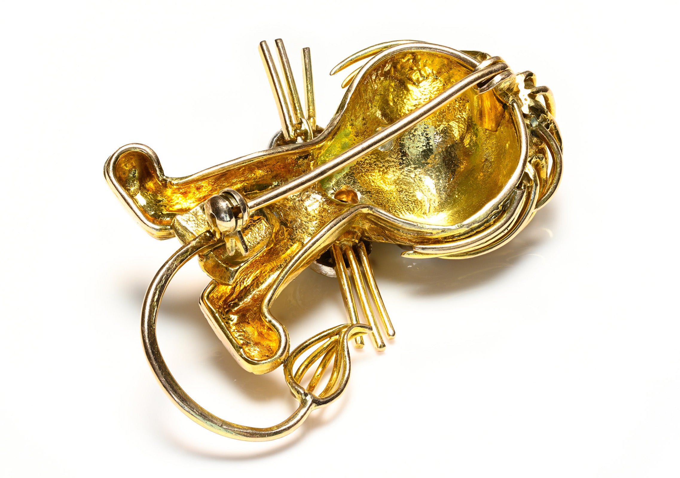 Whimsical Diamond Gold Lion 🦁 Brooch