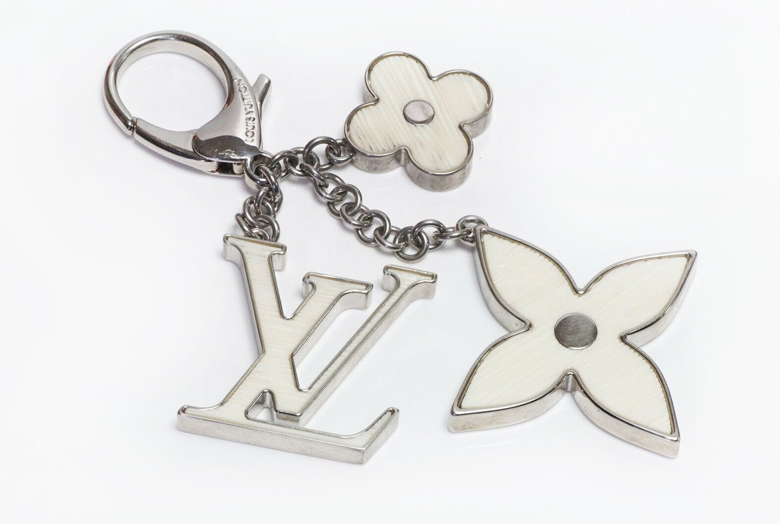 Louis Vuitton Fleur D’Epi White Bag Charm