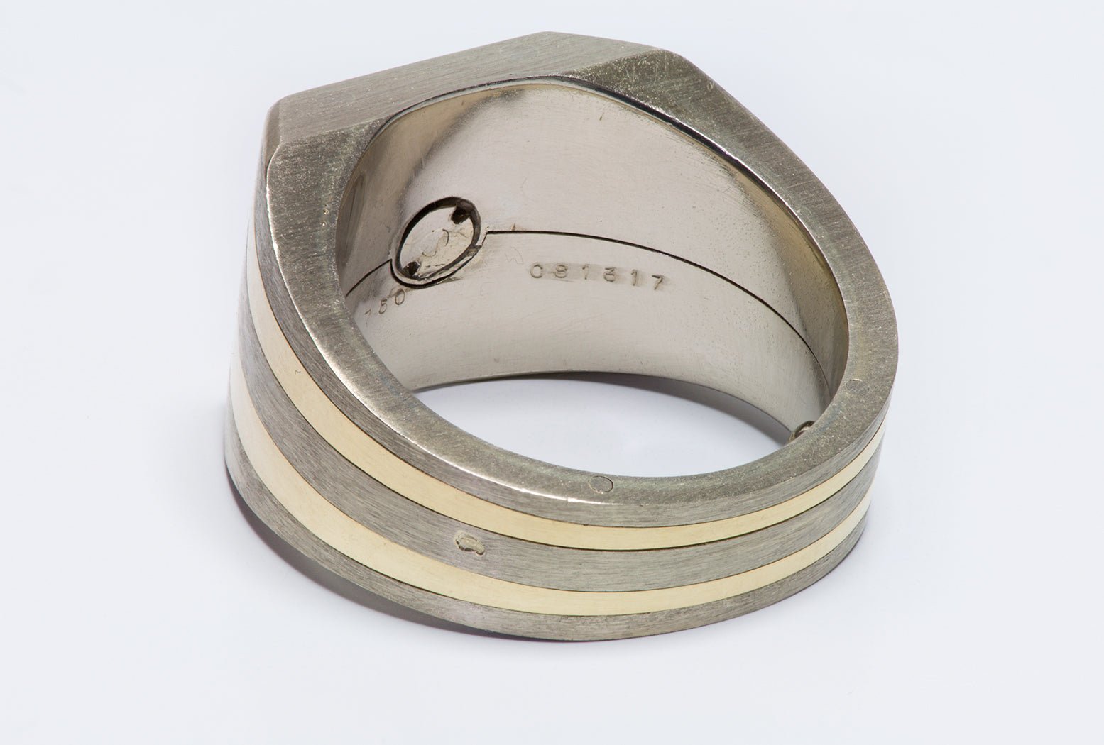 M. Gerard Paris Andre Vassort 18K Gold Men's Ring