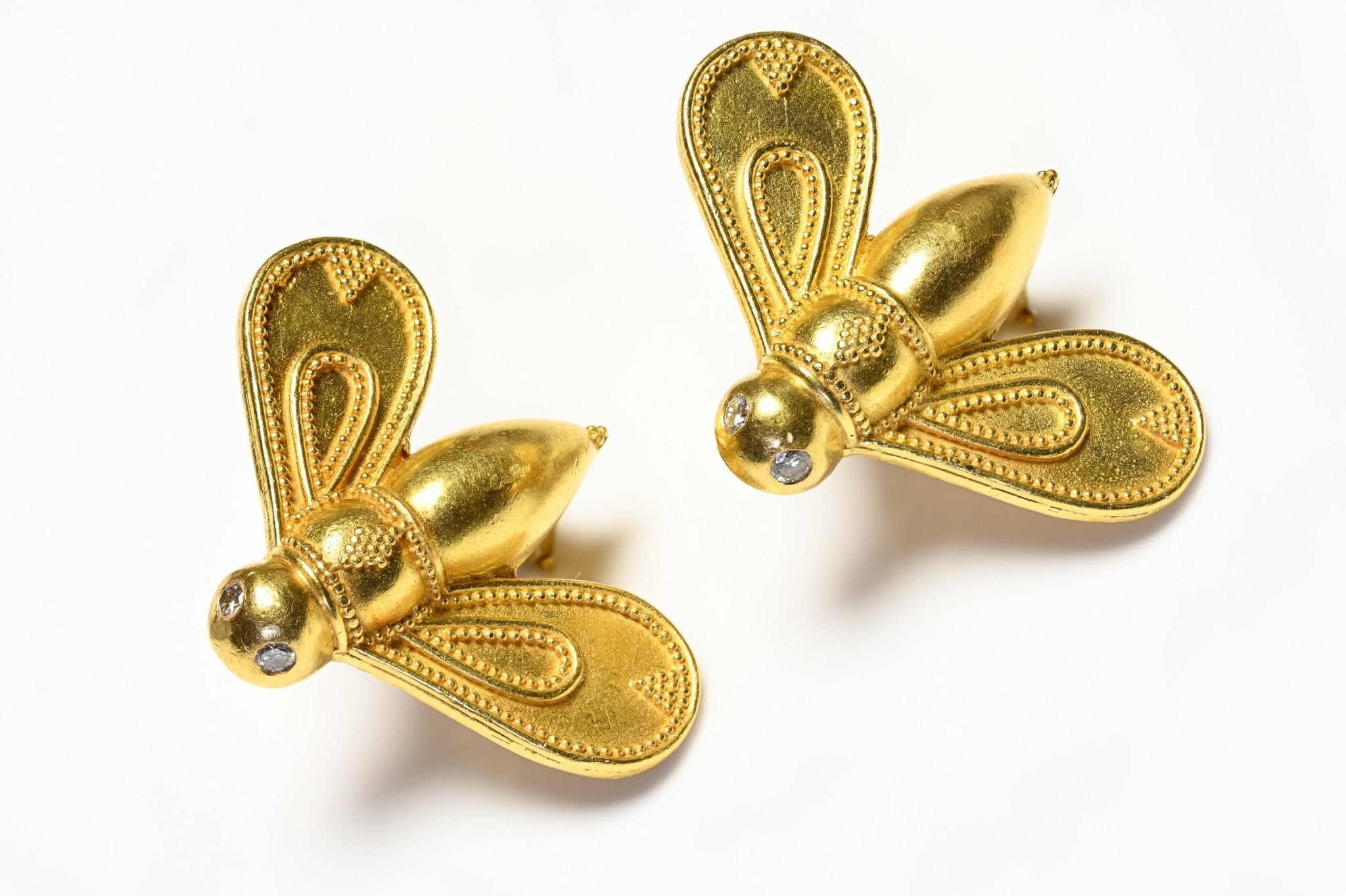 Maija Neimanis 22K Gold Diamond Bee Earrings