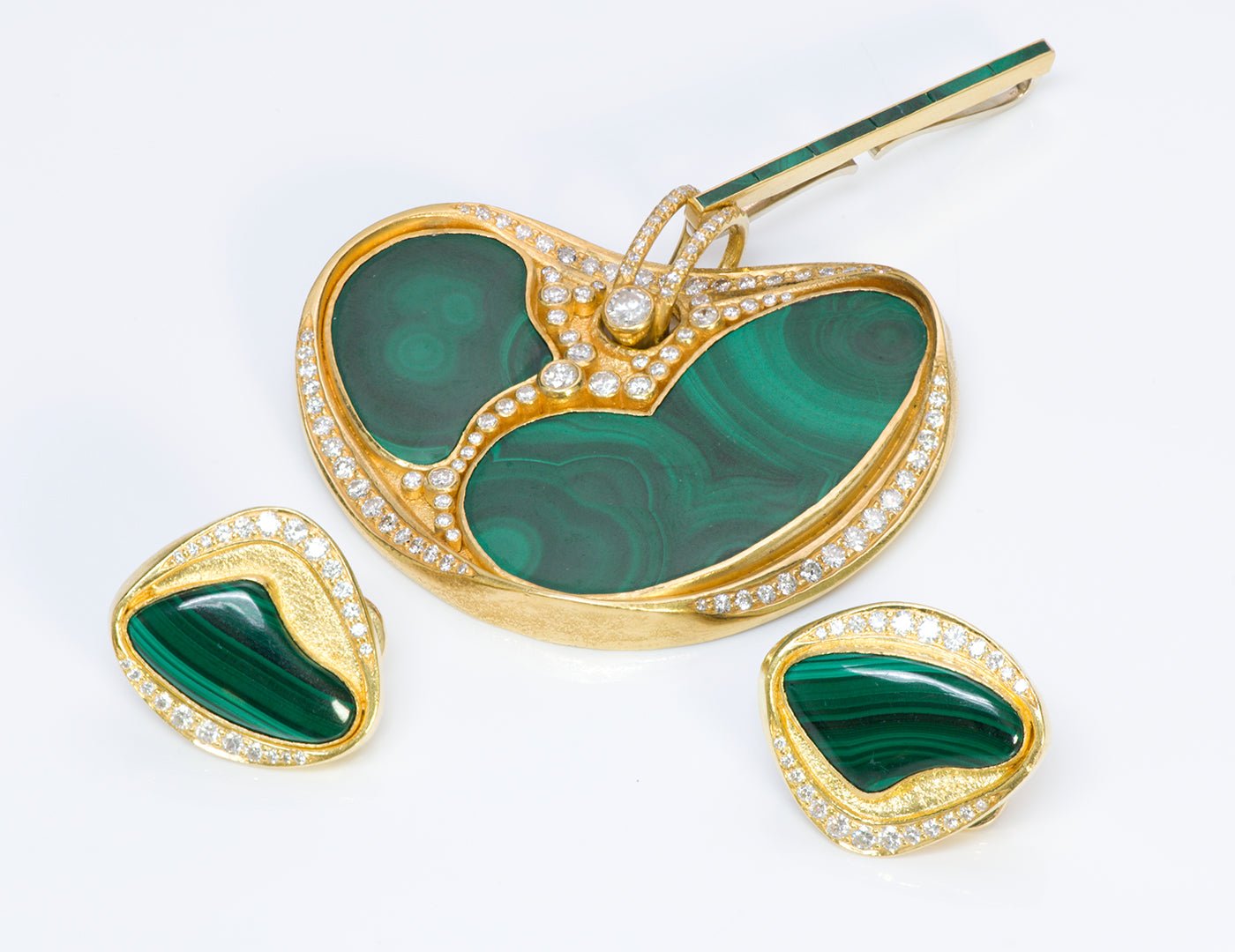 Malachite Diamond 22K Yellow Gold Pendant Earrings Set