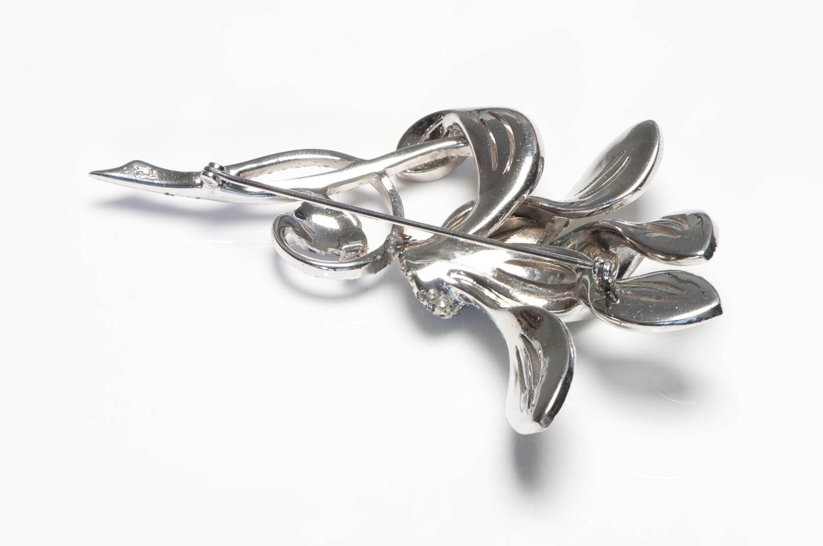 Marcel Boucher 1950 Cyclamen Rhodium Plated Crystal Flower Brooch