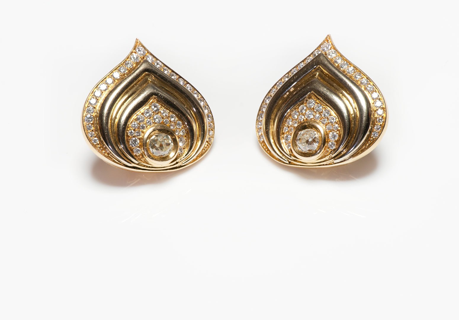 Marina B. 18K Gold "Paon" Diamond Earrings