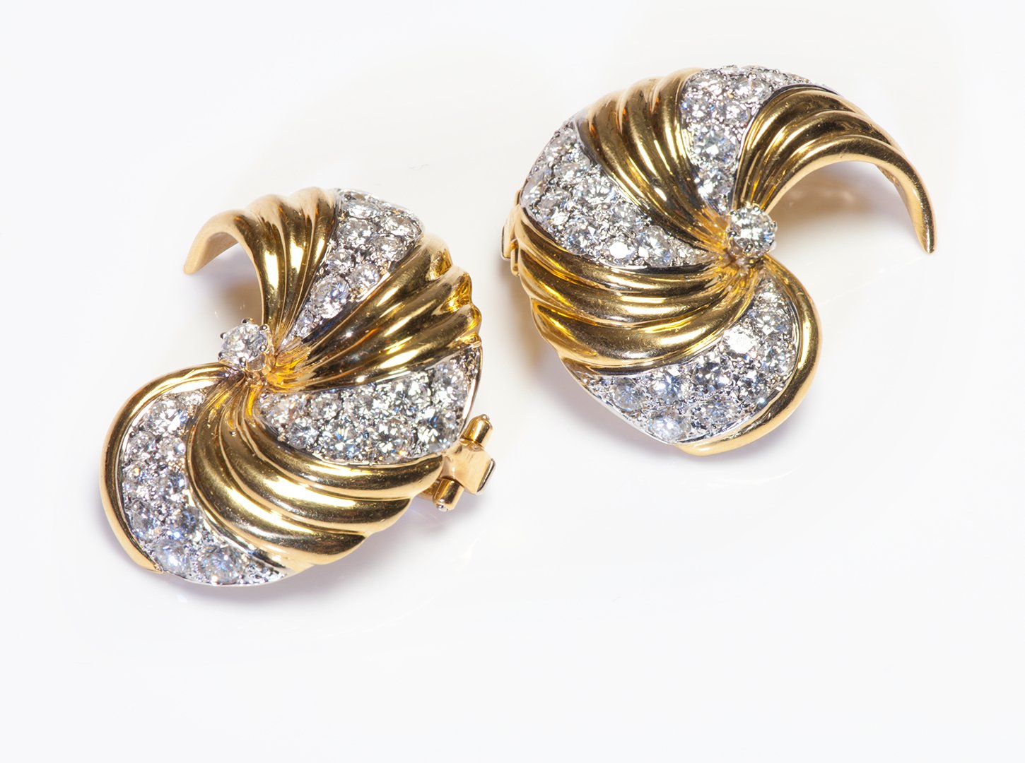 MDJ 18K Yellow Gold Diamond Earrings