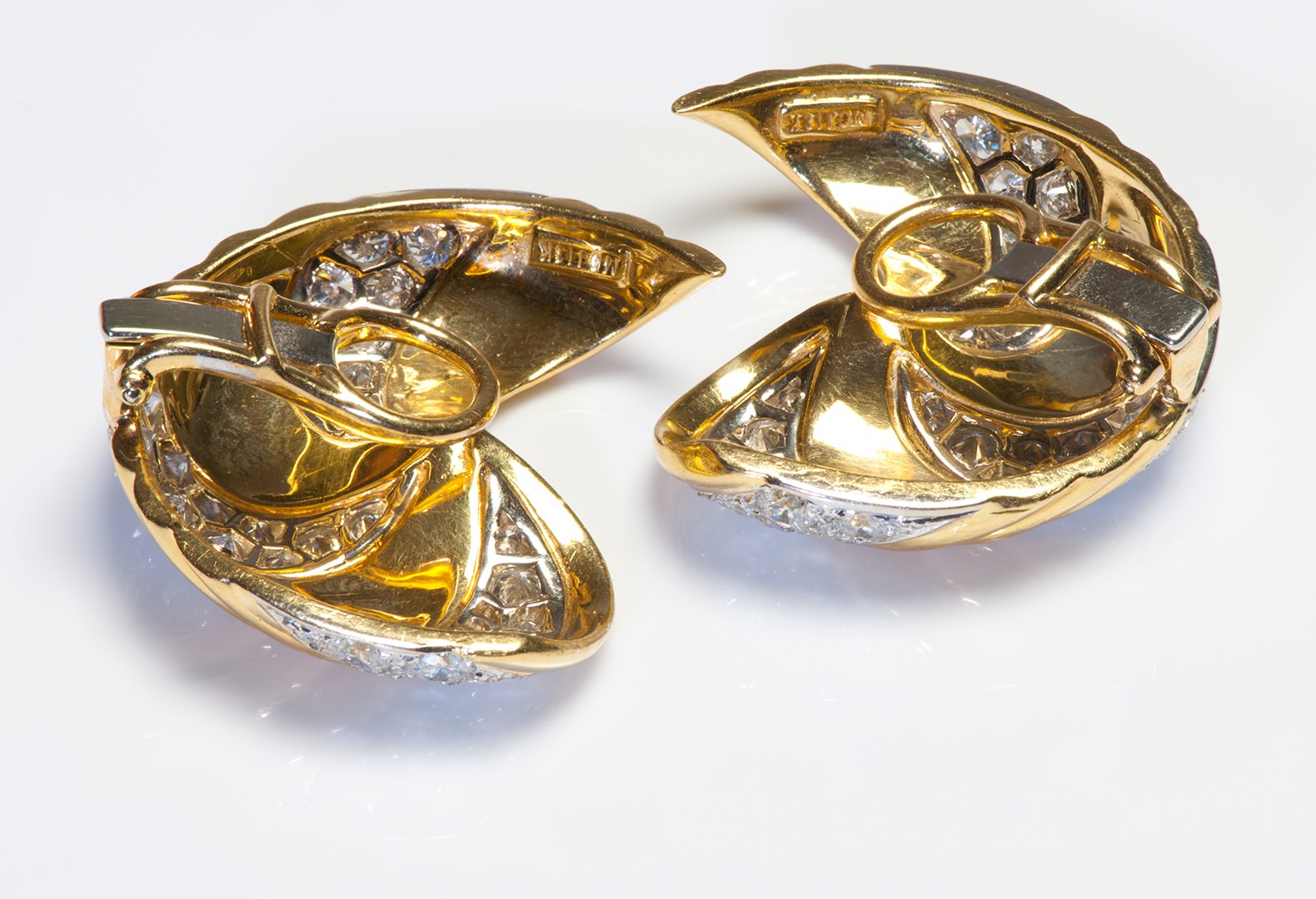 MDJ 18K Yellow Gold Diamond Earrings