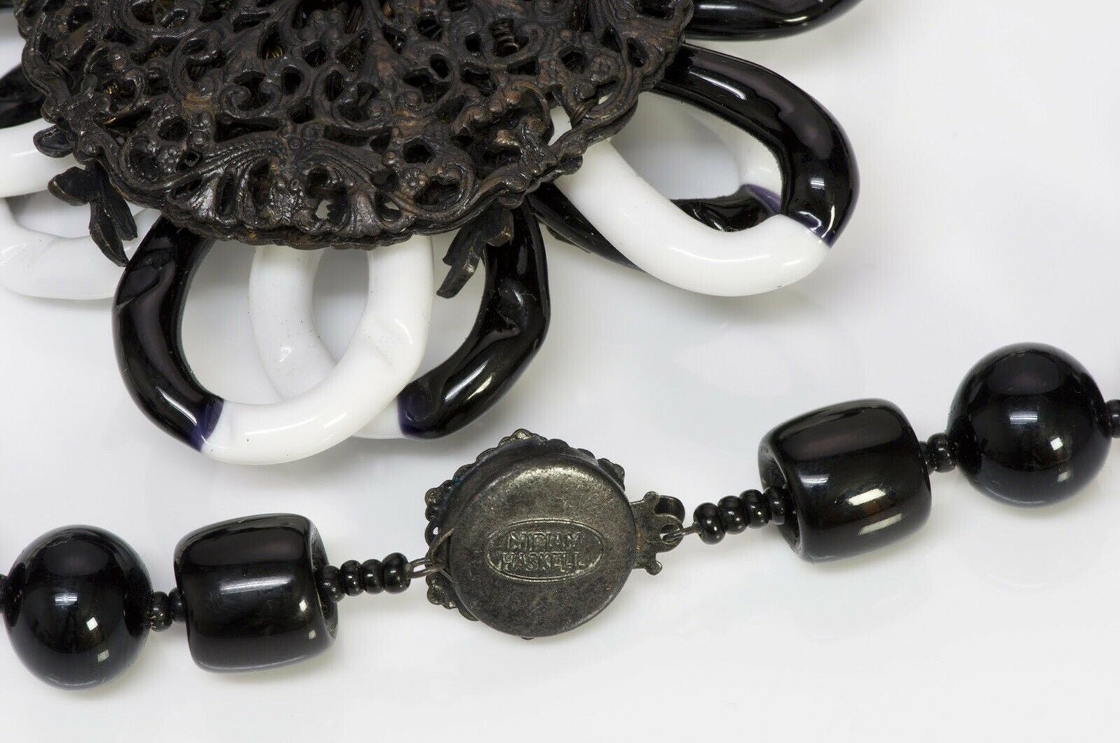 Miriam Haskell 1950’s Black White Glass Beads Flower Necklace
