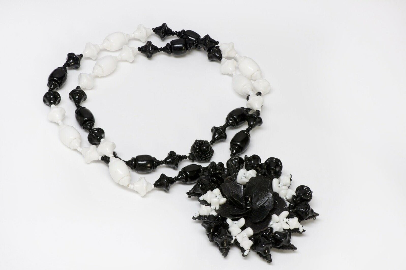 Miriam Haskell 1950’s Glass Beads Flower Leaf Necklace