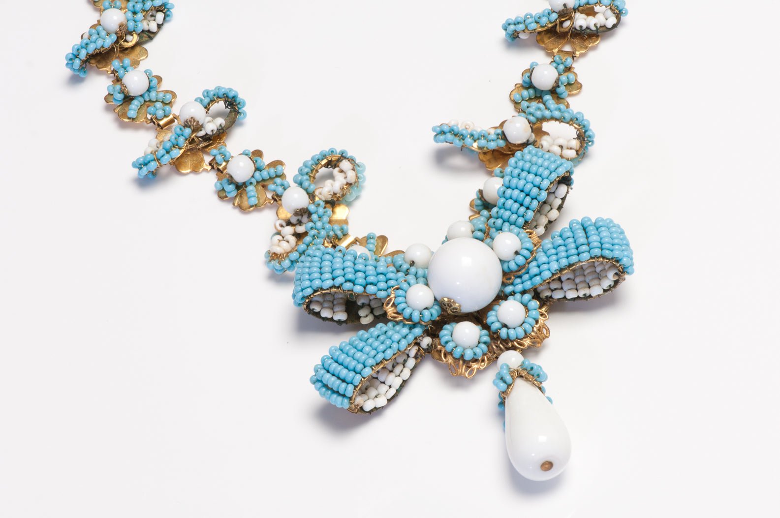 Miriam Haskell 1960’s Gripoix Blue White Glass Beads Bow Pendant Necklace