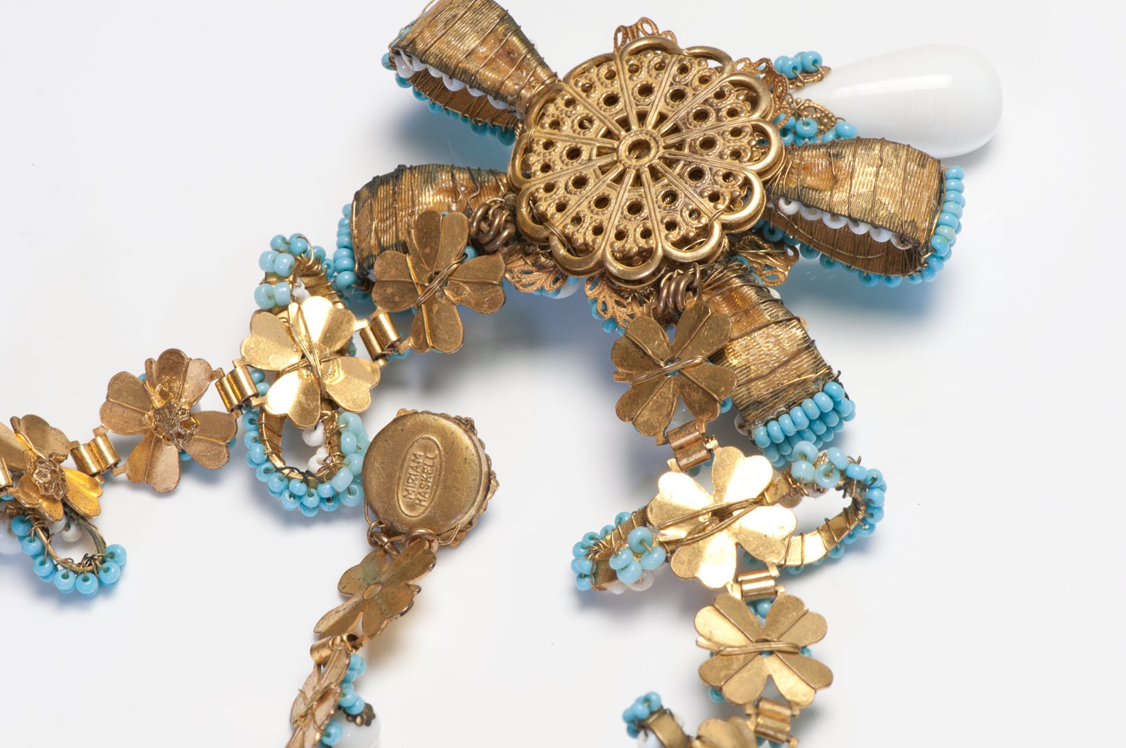 Miriam Haskell 1960’s Gripoix Blue White Glass Beads Bow Pendant Necklace