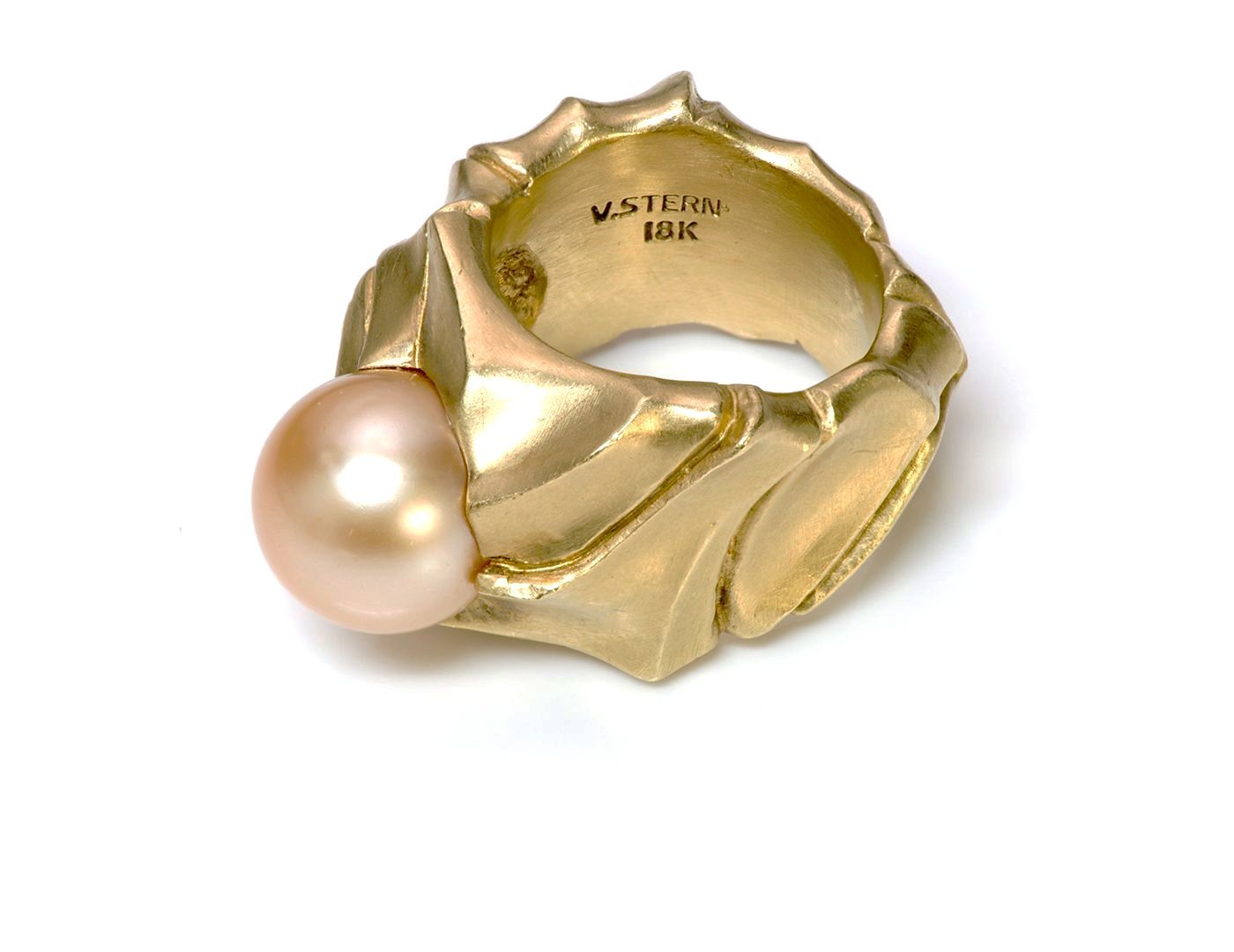 Modernistic V. Stern 18K Yellow Gold Pearl Ring