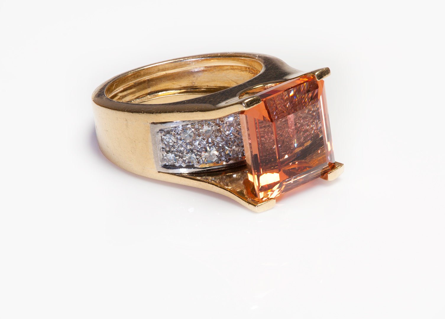 Natural Precious Topaz 18K Gold Diamond Ring
