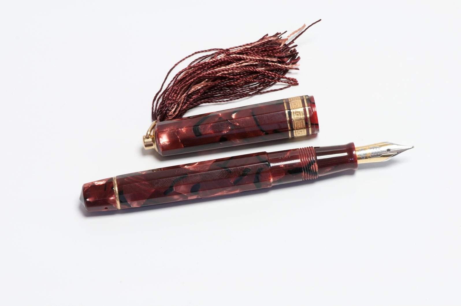 Omas Princess Scarlet Red Celluloid Collection Fountain Pen