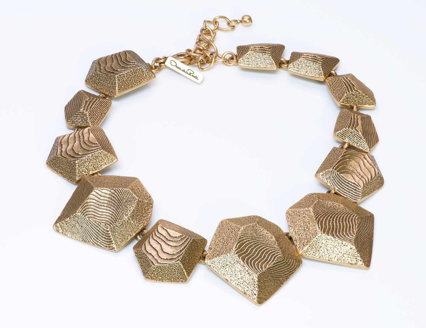 Oscar de la Renta Geometric Textured Necklace