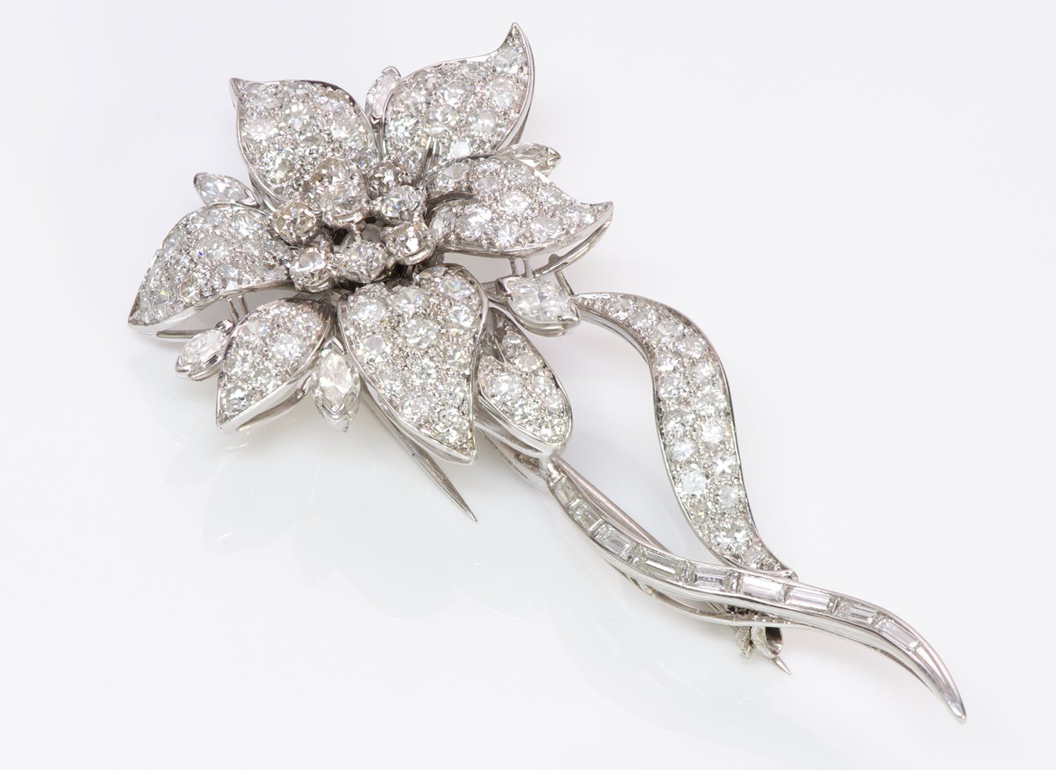 Oscar Heyman Diamond Platinum Flower Brooch