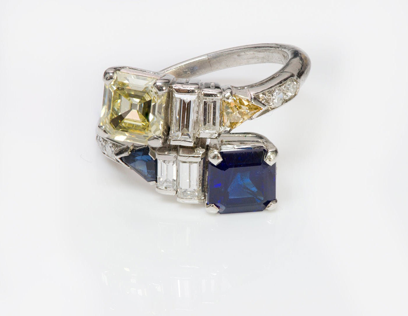 Oscar Heyman Diamond Sapphire Ring