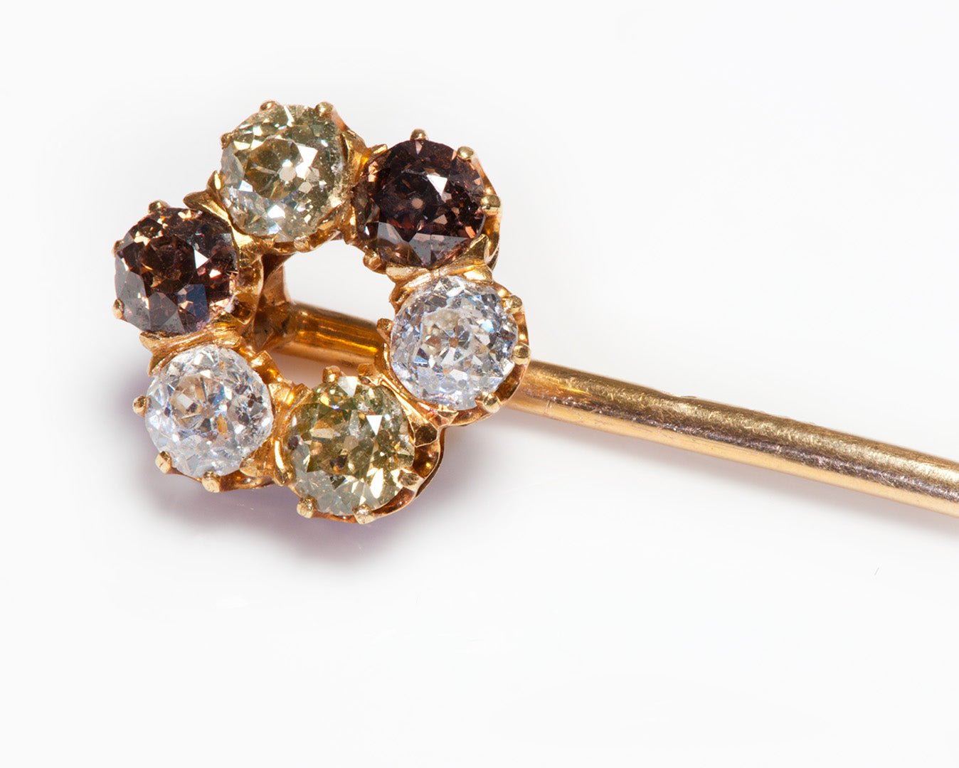 Plisson et Hartz 18K Gold Natural Fancy Color Diamond Stick Pin