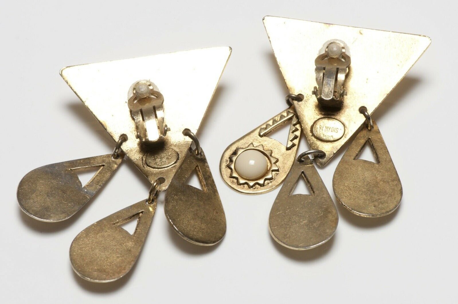 Remy Dis Paris White Cabochon Glass Earrings