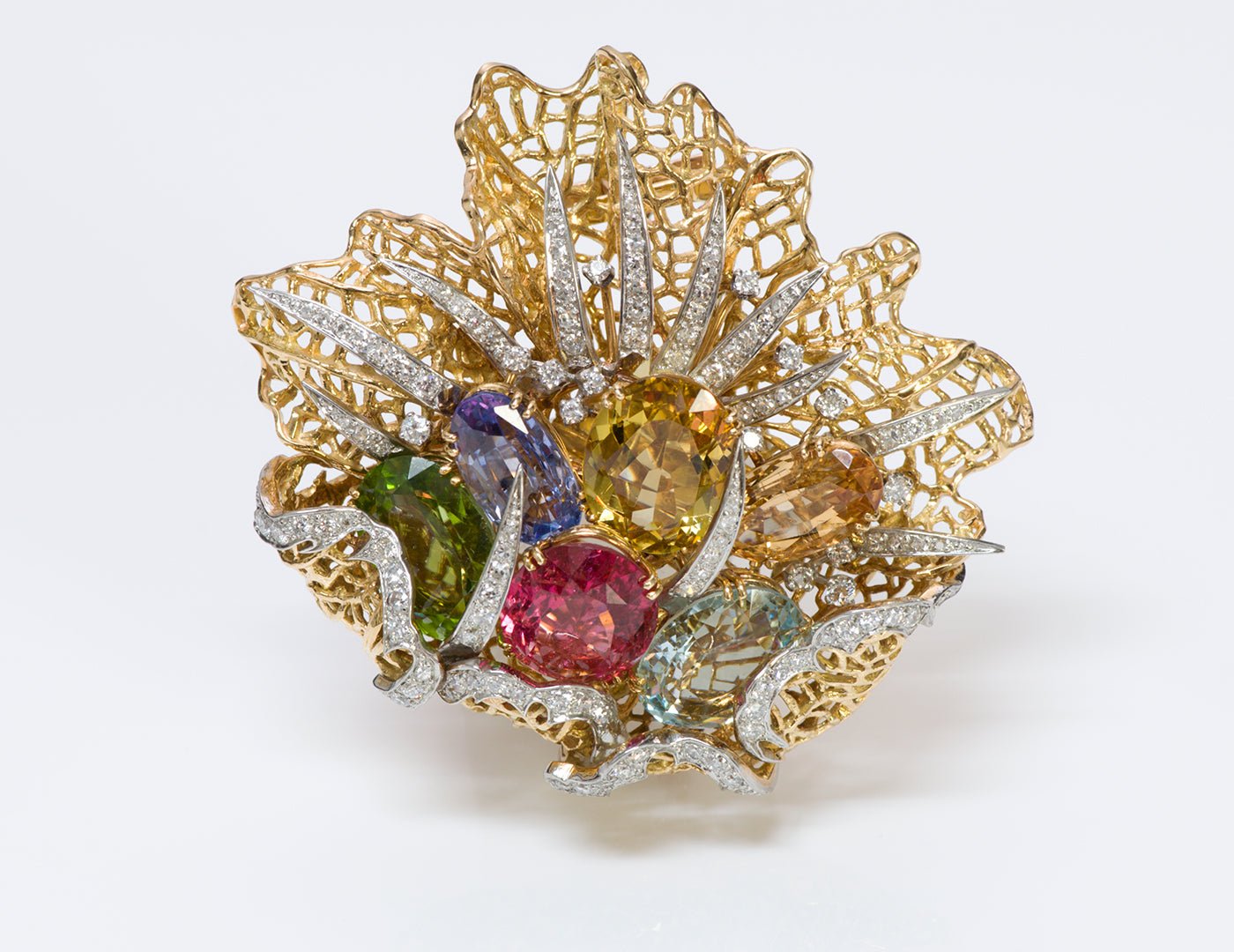 René Kern Paris 18K Gold Gemstone Diamond Brooch