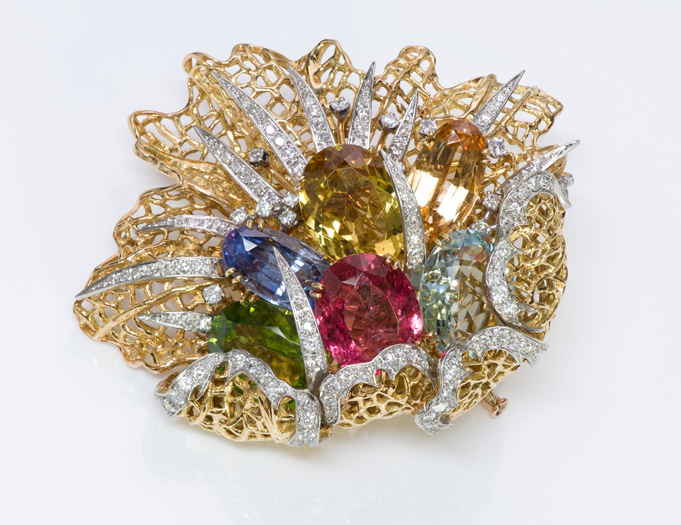 René Kern Paris 18K Gold Gemstone Diamond Brooch