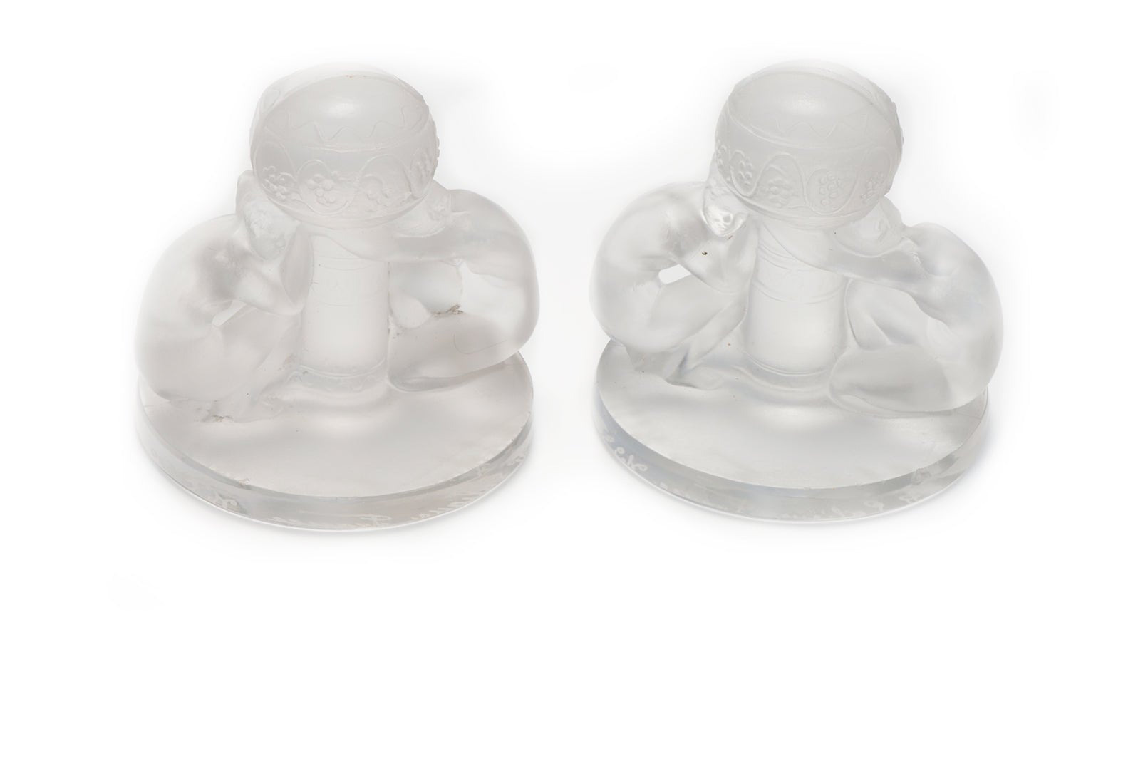 Rene Lalique Place Card Holder Deux Figurines