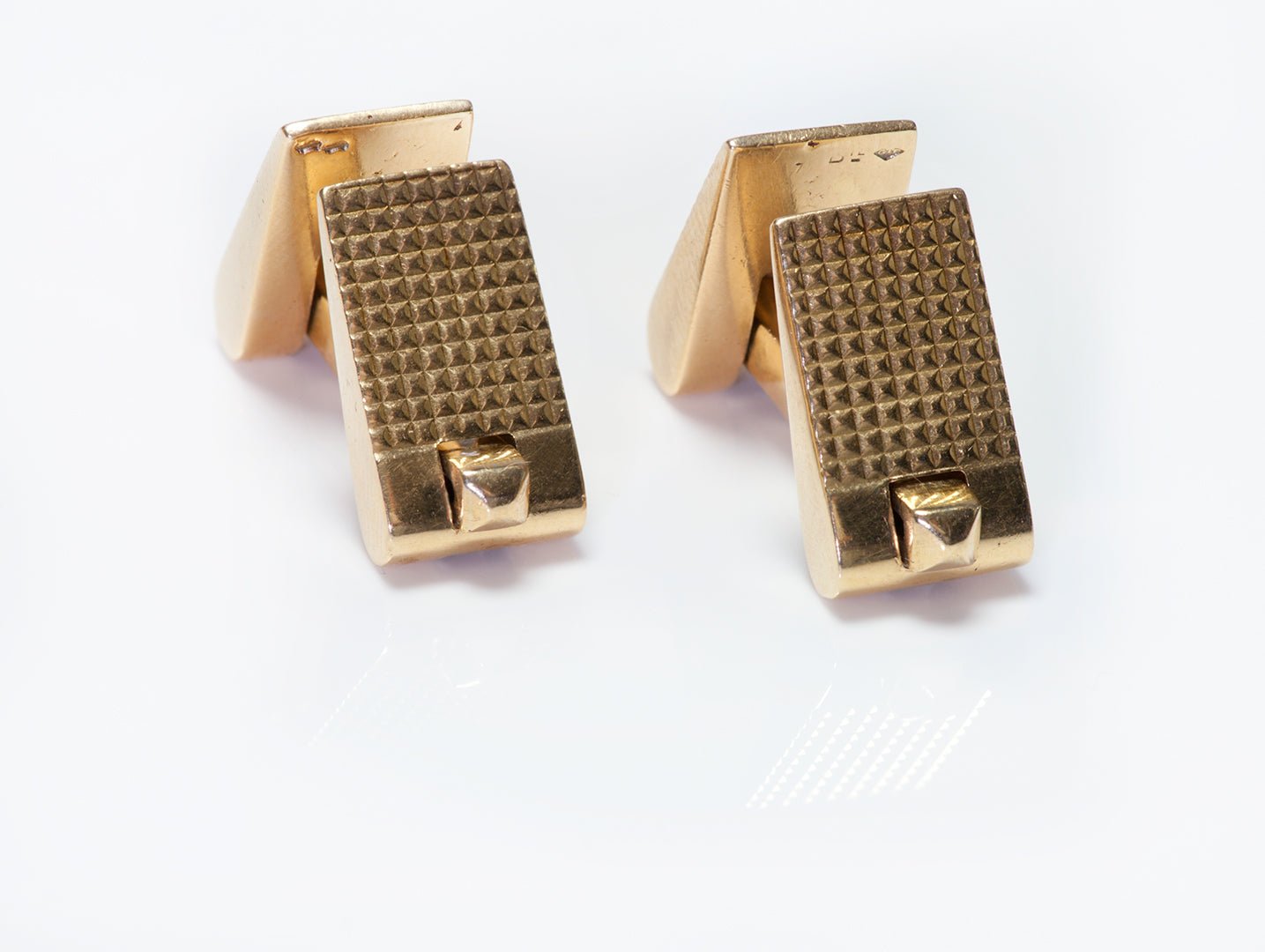 Retro Cartier 18K Yellow Gold Cufflinks