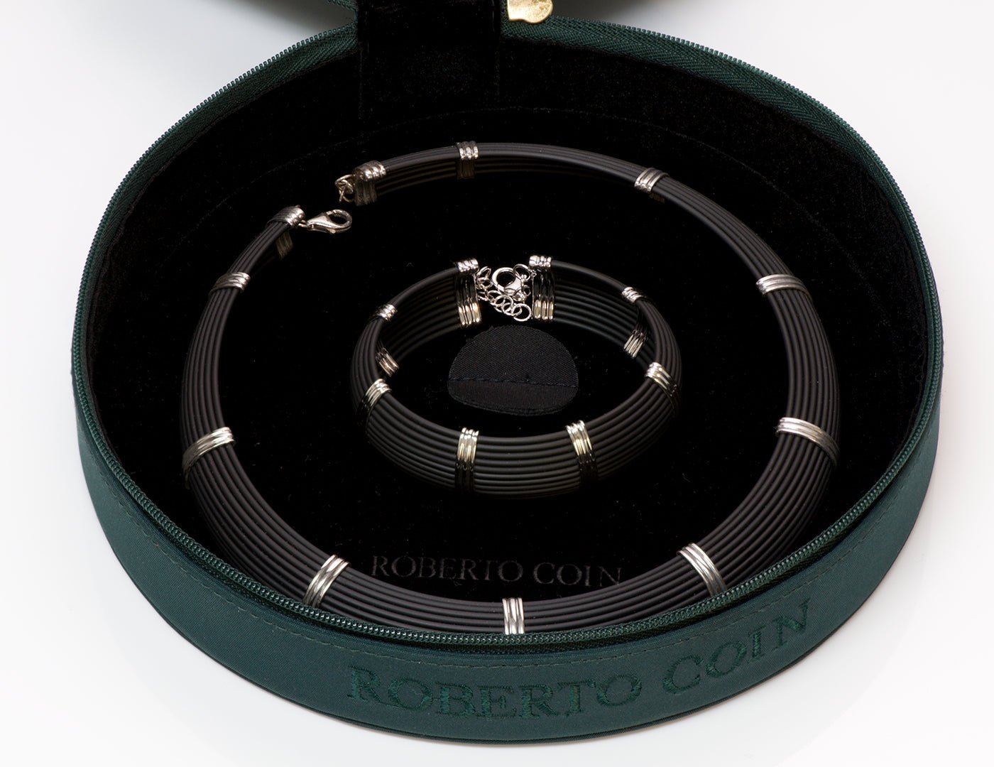 Roberto Coin Silver Rubber Necklace and Bracelet Set