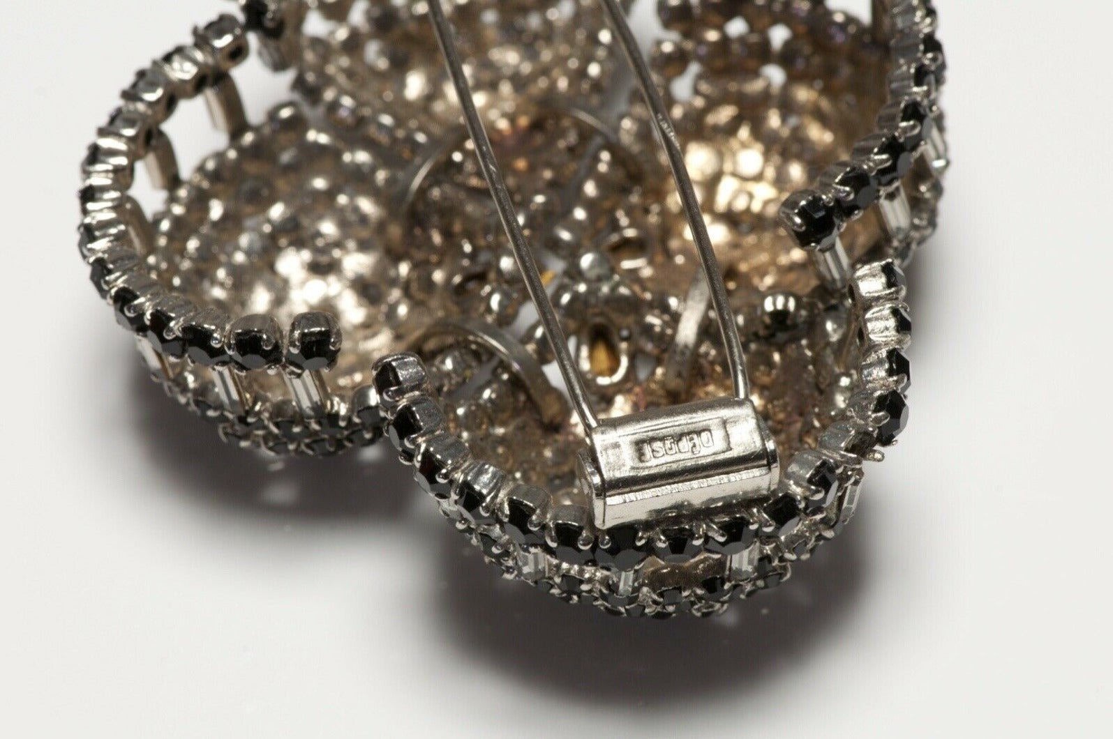 Roger Jean-Pierre 1950’s Black White Crystal Spades Brooch