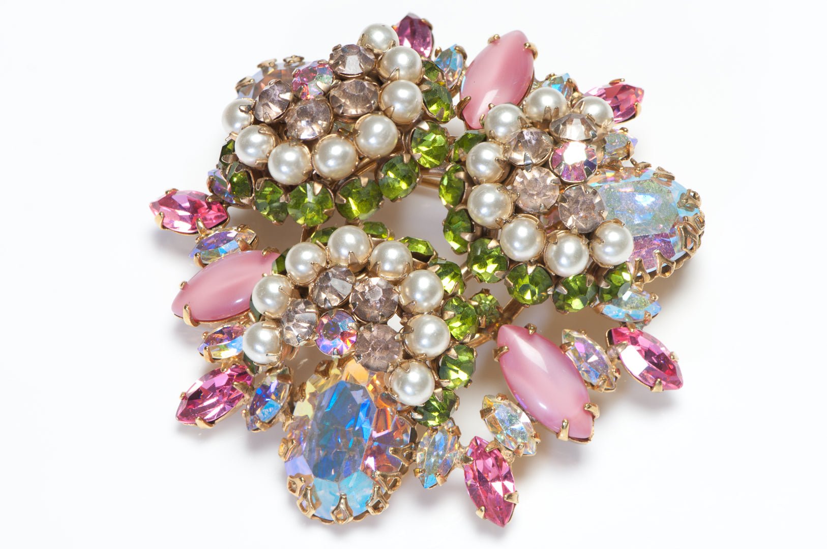 Schreiner 1960’s Pink Green Crystal Aurora Borealis Pearl Flower Pendant Brooch