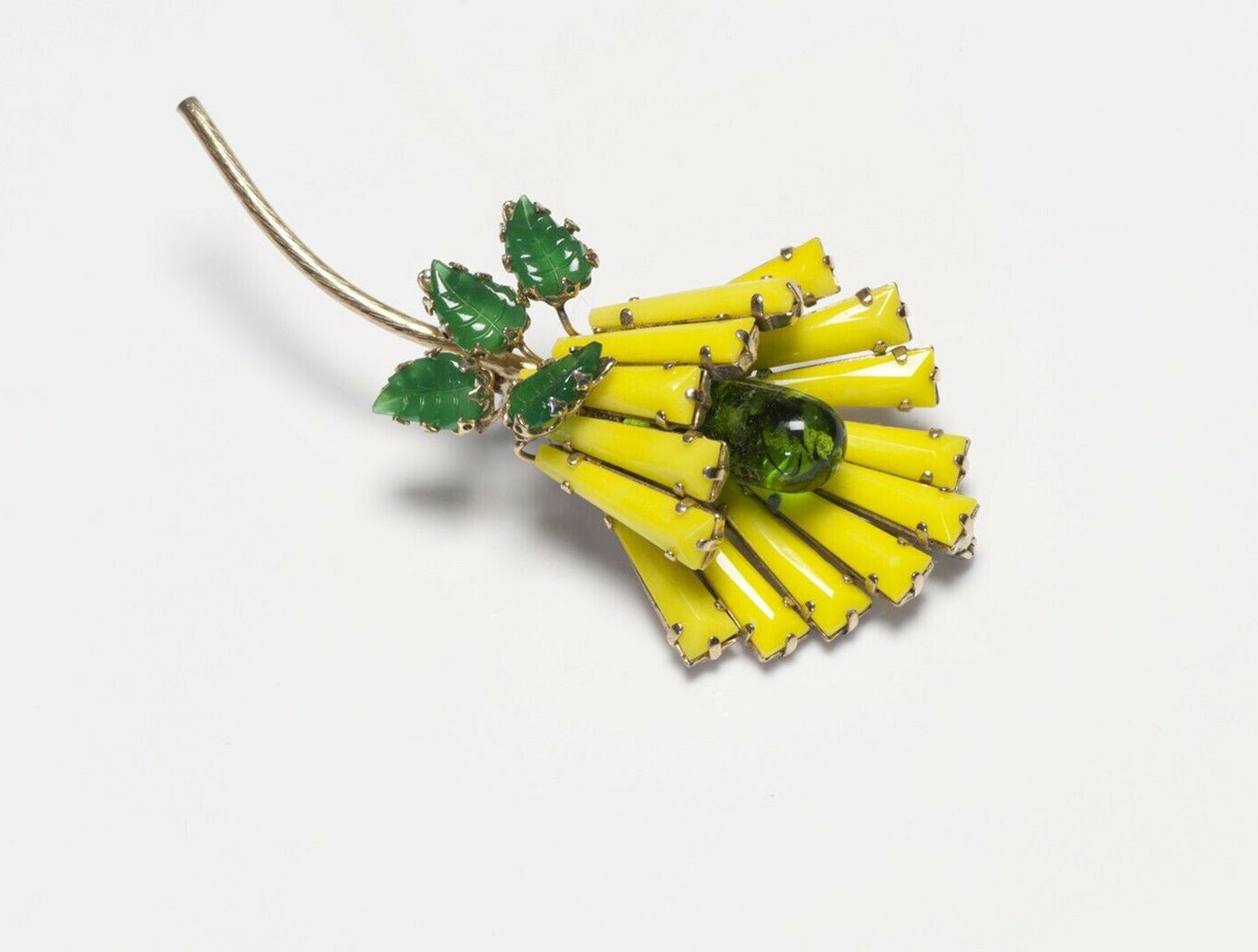 SCHREINER New York Yellow Keystone Green Glass Flower Brooch