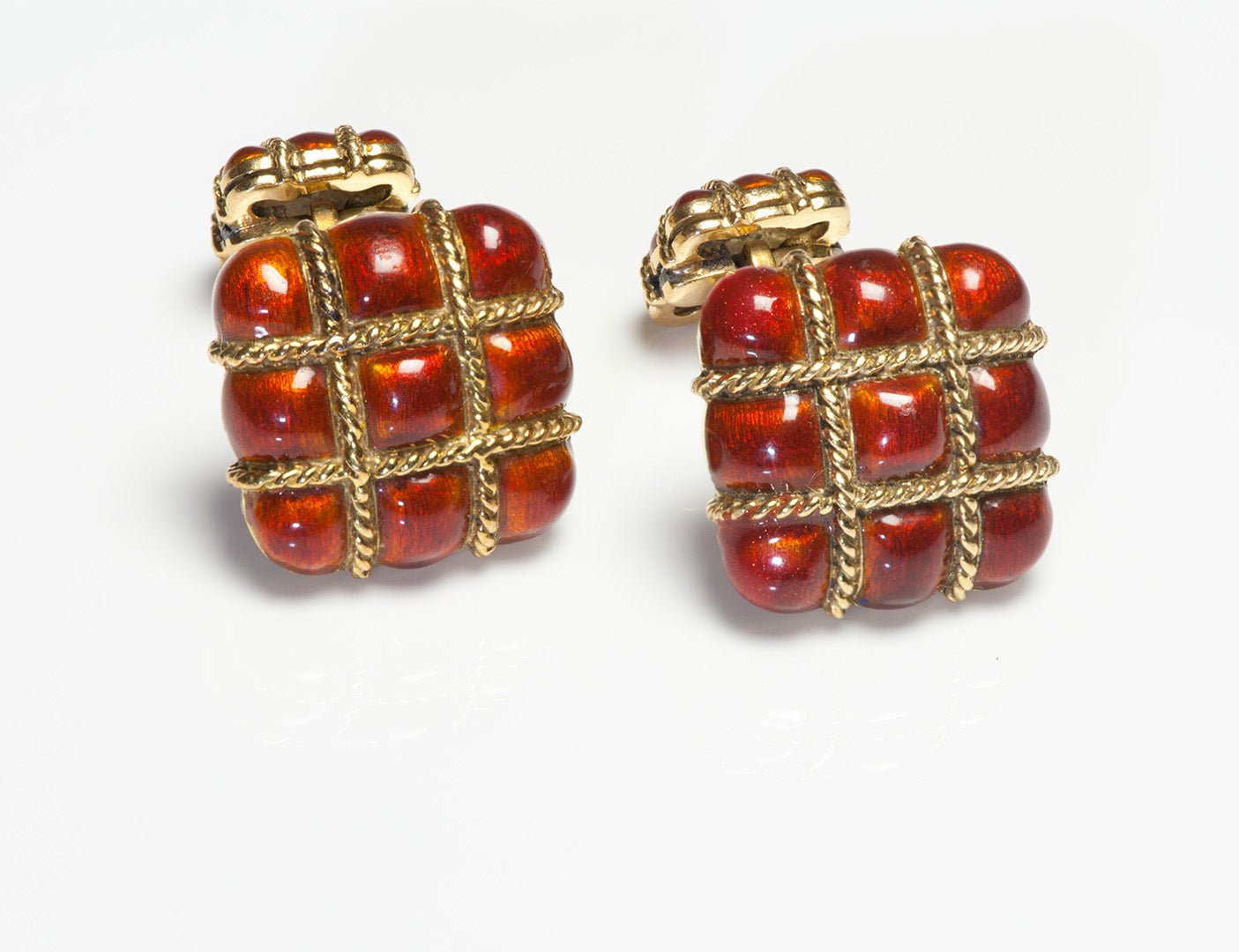 Spritzer & Fuhrmann 18K Gold Red Enamel Cufflinks