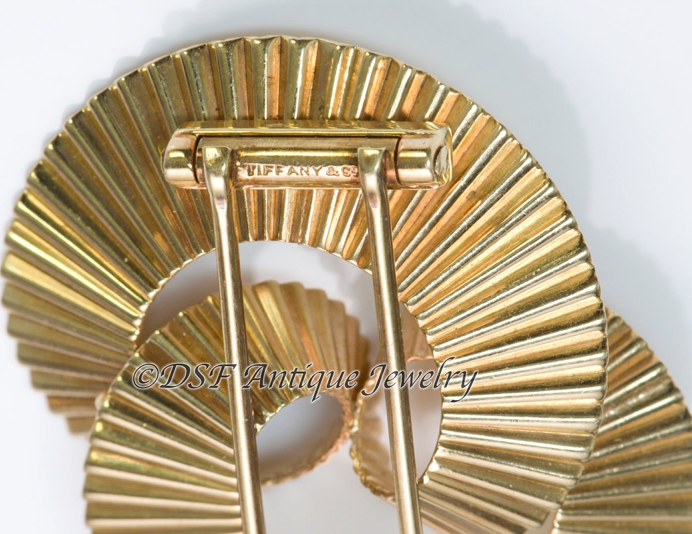 Tiffany & Co. by George Schuler Gold Swirl Clip