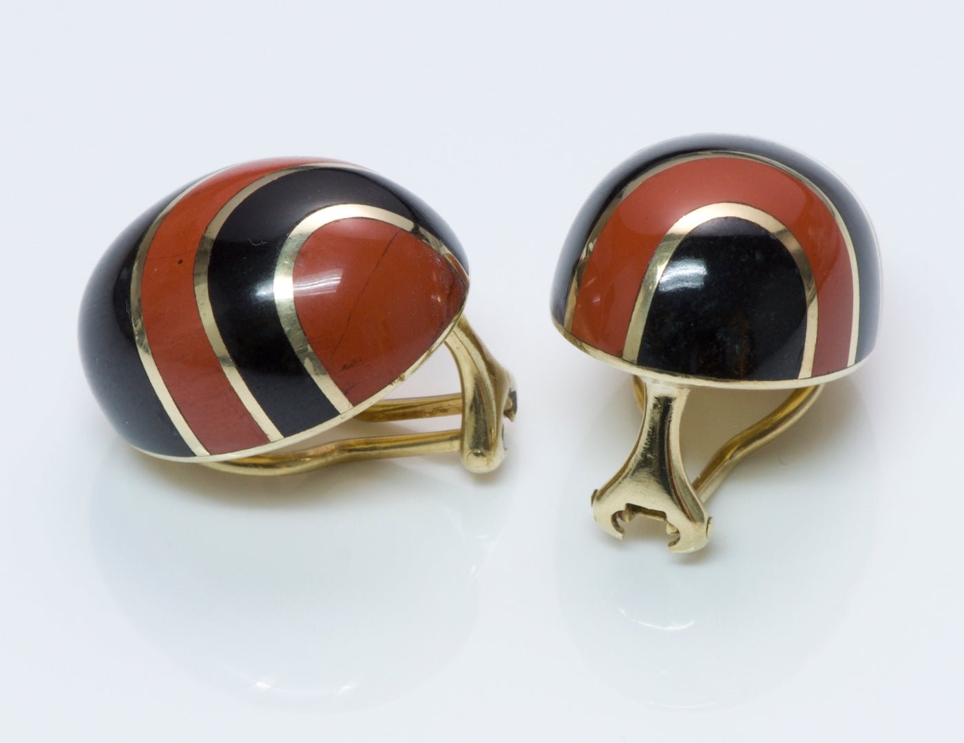 Tiffany & Co. Carnelian & Onyx Gold Earrings