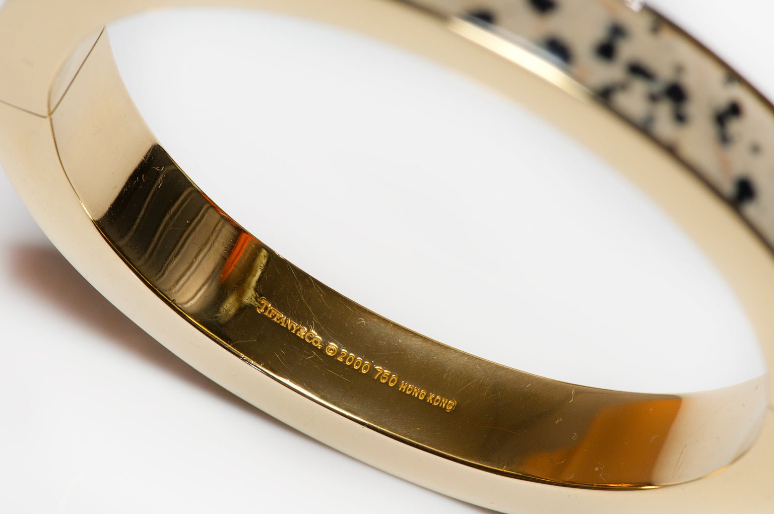 Tiffany & Co. Pair of 18K Yellow Gold Enamel Bangles Bracelets
