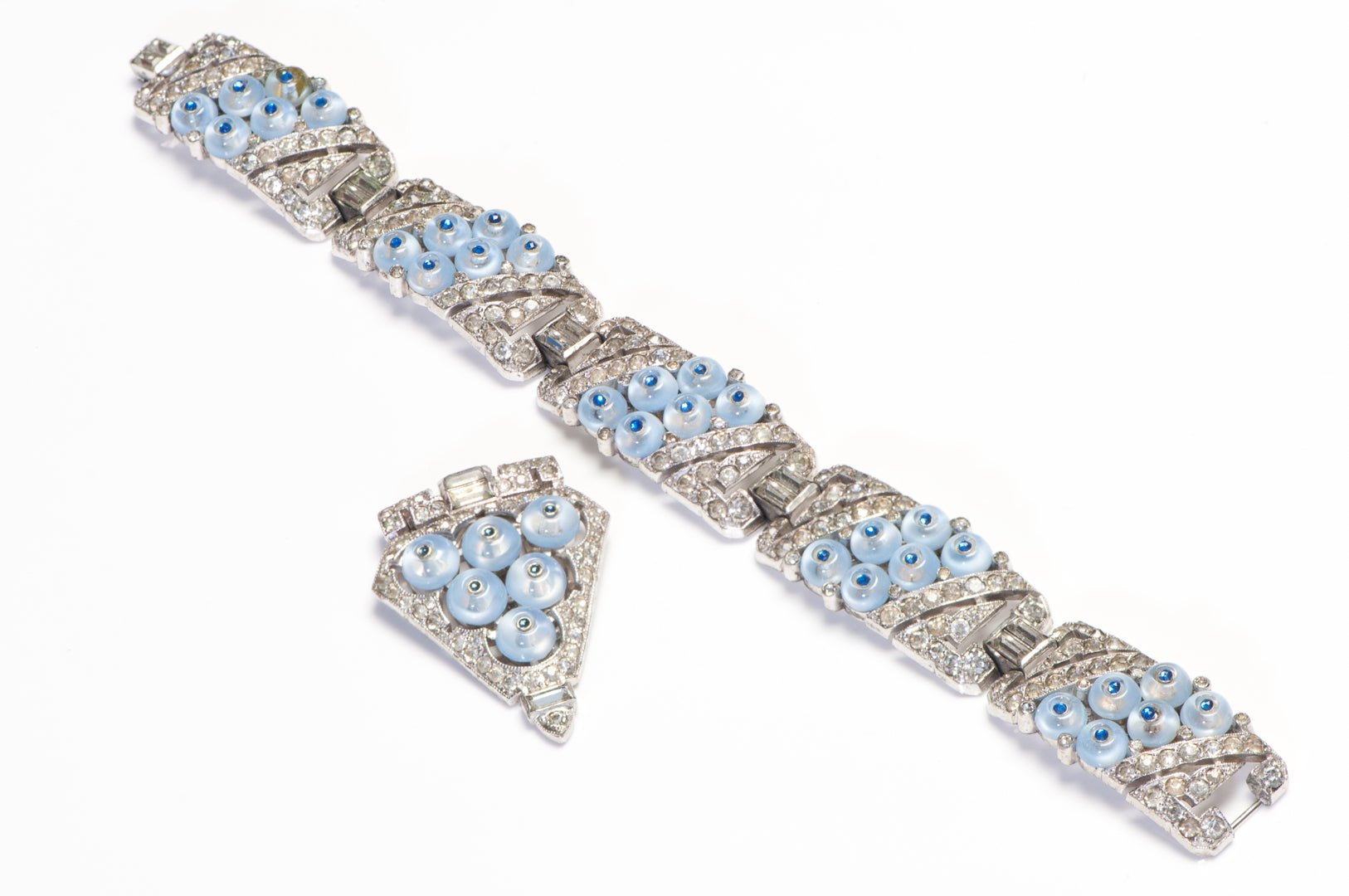 Trifari 1940’s Alfred Philippe Moonstone Glass Beads Crystal Bracelet Clip Set