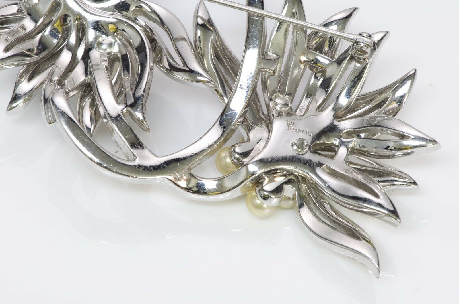TRIFARI 1950’s Alfred Philippe Crystal Pearl Flower Pin Brooch
