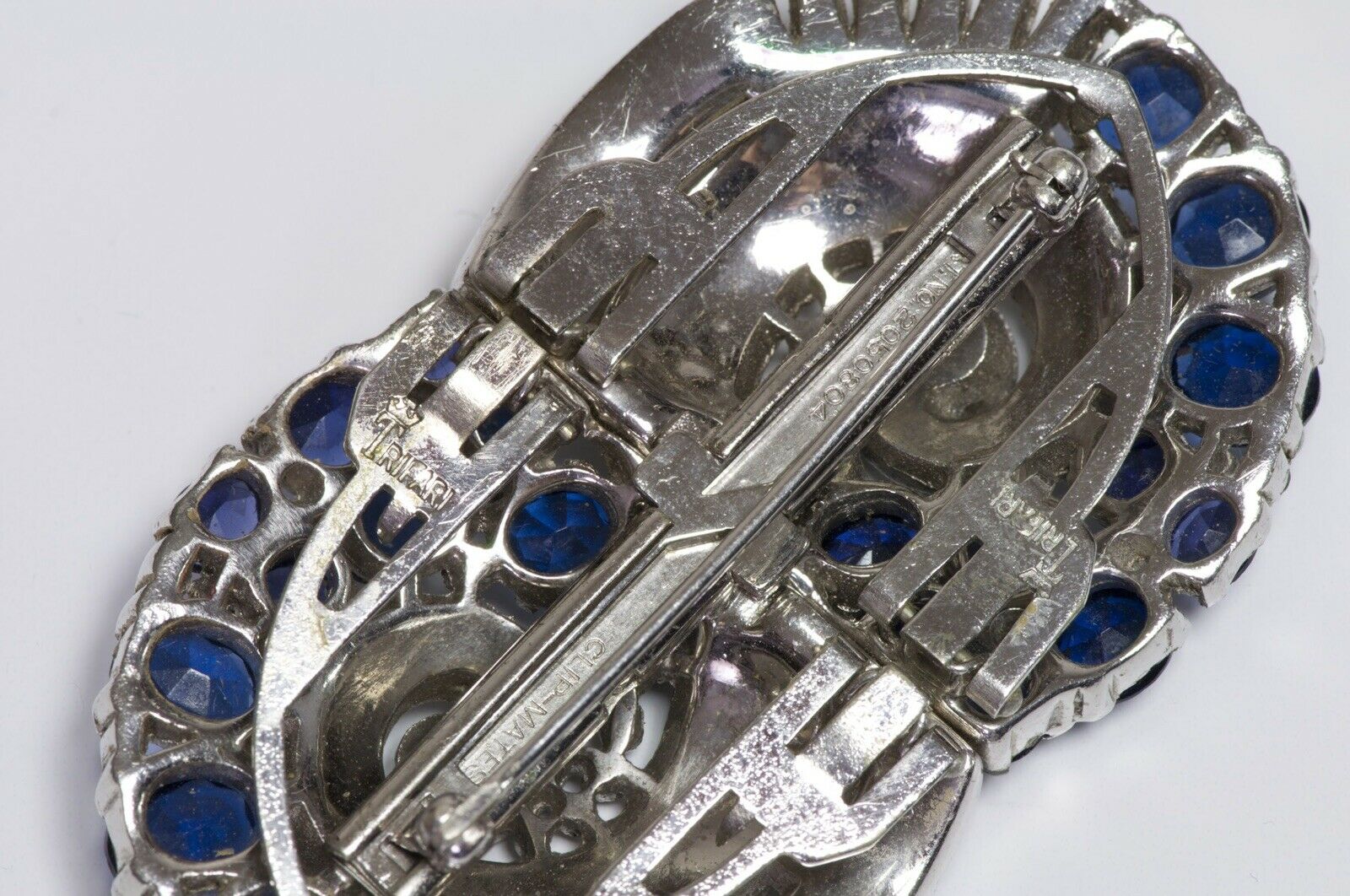 TRIFARI Alfred Philippe 1940’s Geometric Blue Crystal Double Clip Duette Brooch