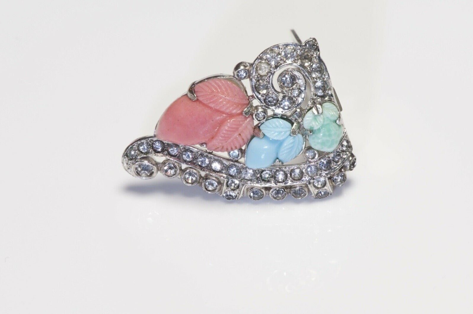 Trifari Alfred Philippe 1940’s Tutti Frutti Blue Orange Crystal Clip Brooch