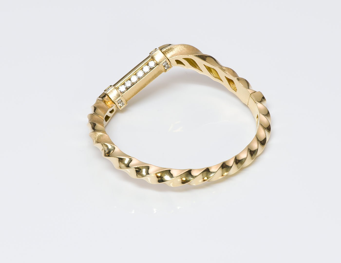 Twist 18K Gold & Diamond Bracelet