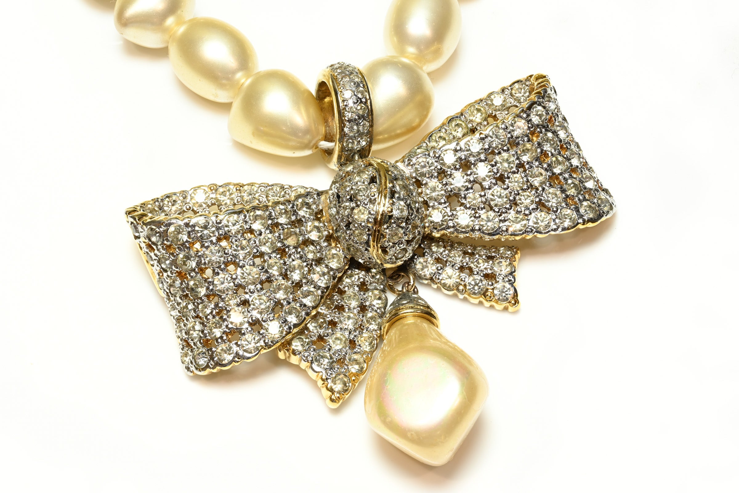 Vintage 1980's Valentino Garavani Couture Pearl Crystal Bow Necklace 1