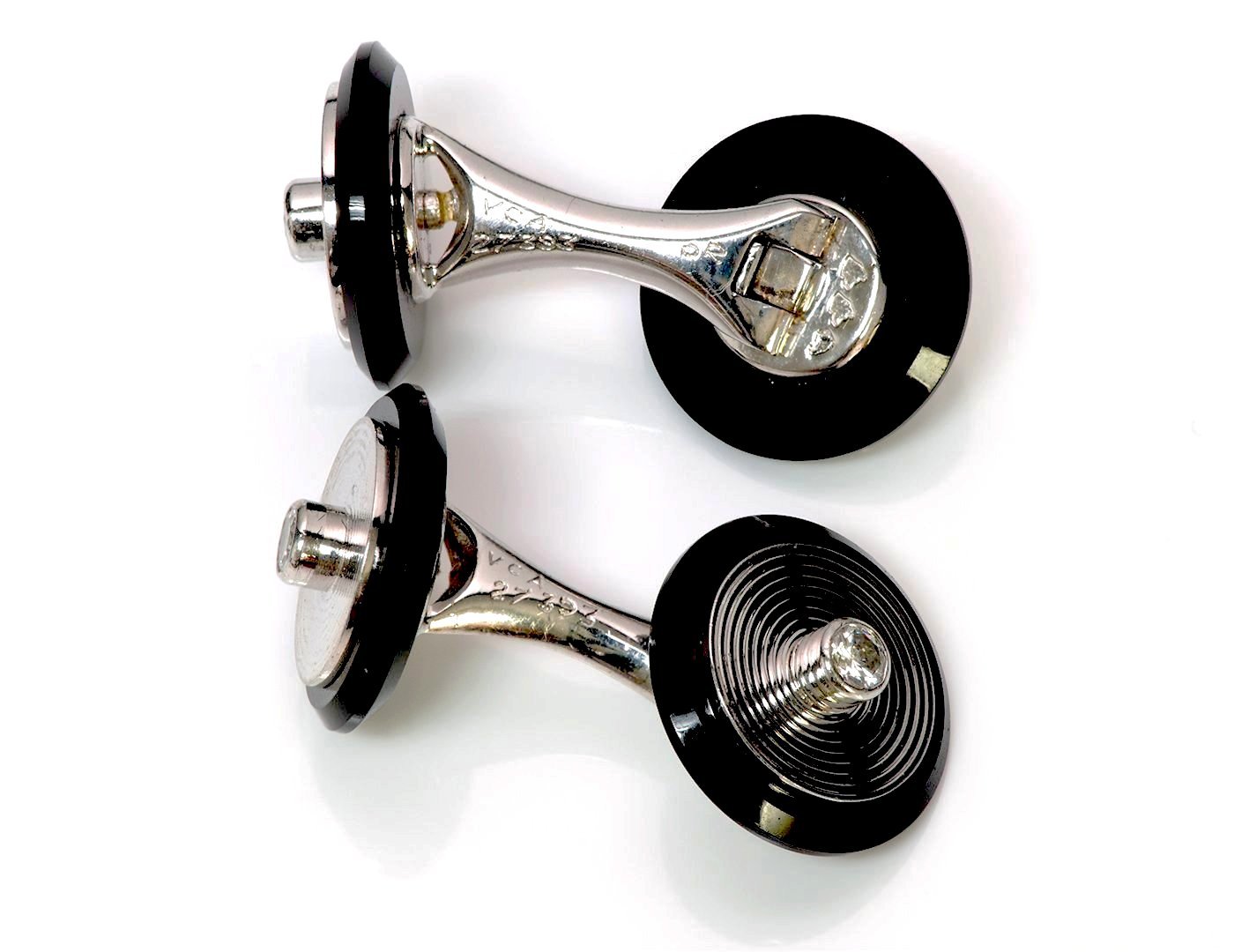 Van Cleef & Arpels Diamond Onyx 18K Gold Cufflinks