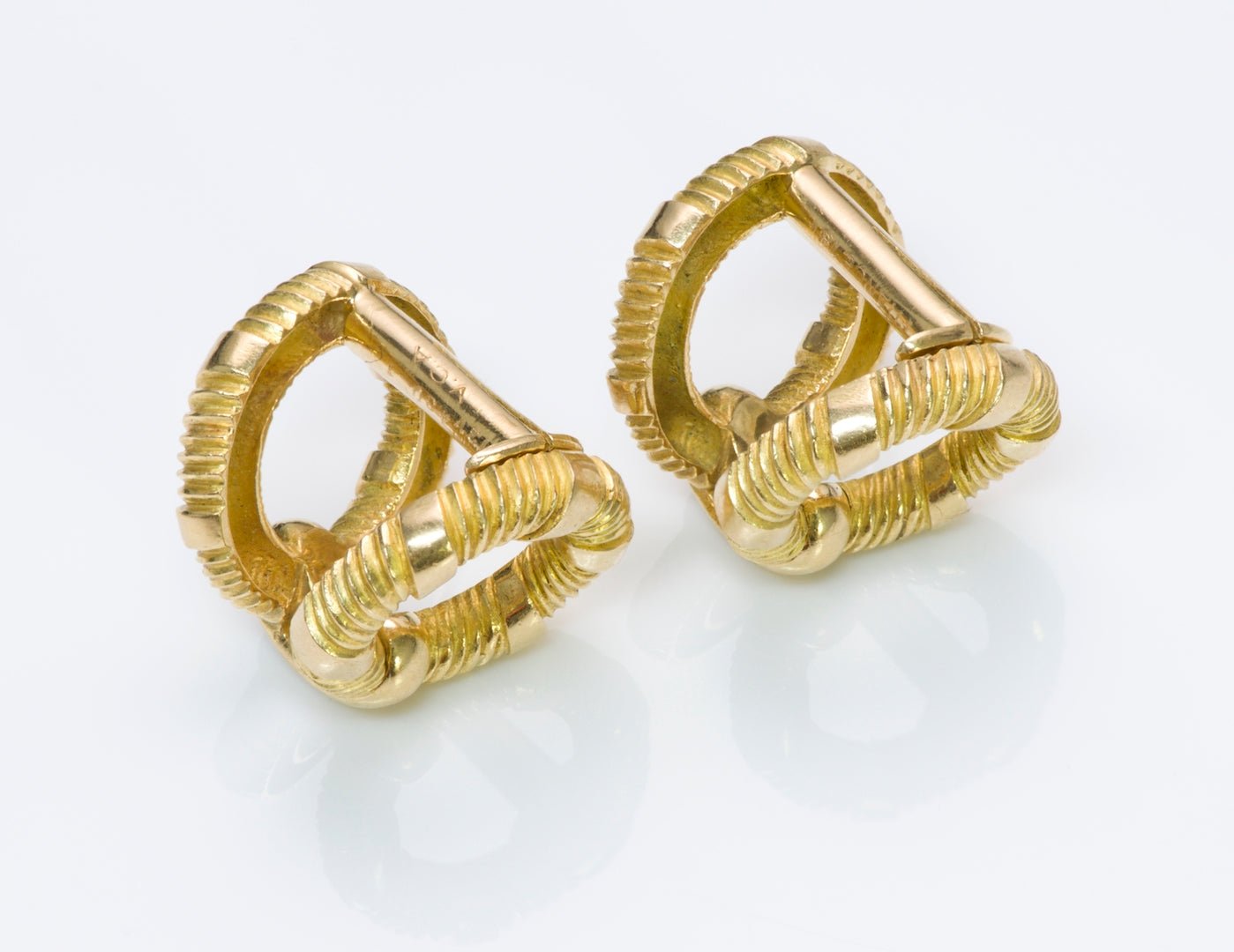 Van Cleef & Arpels France 18K Gold Cufflinks
