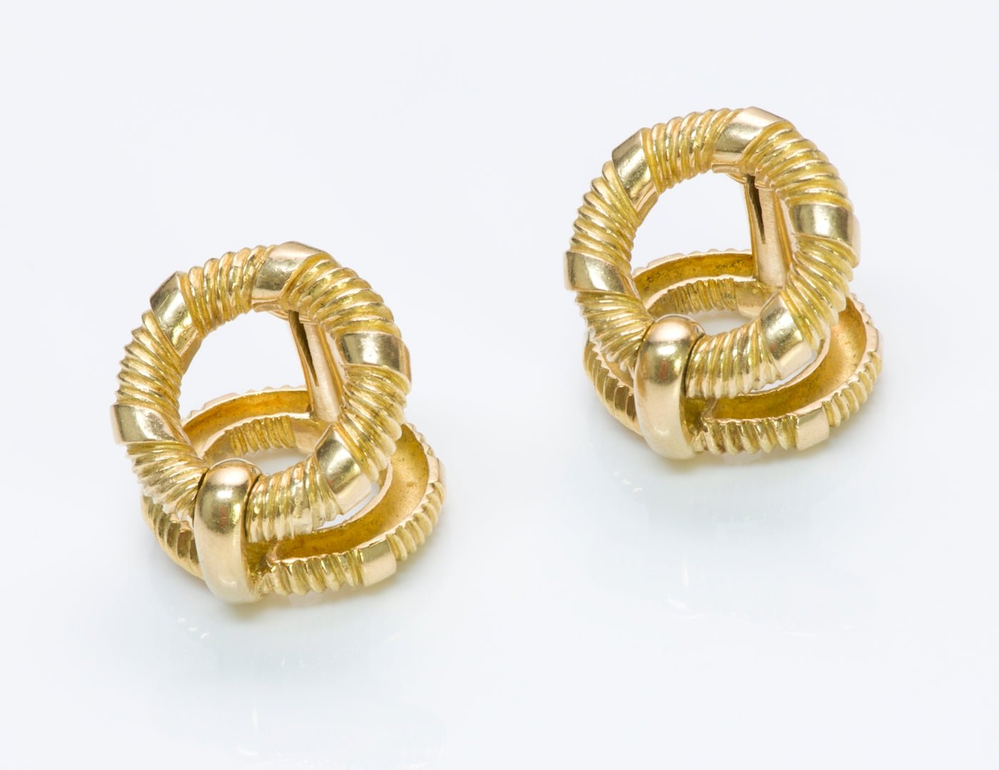 Van Cleef & Arpels France 18K Gold Cufflinks