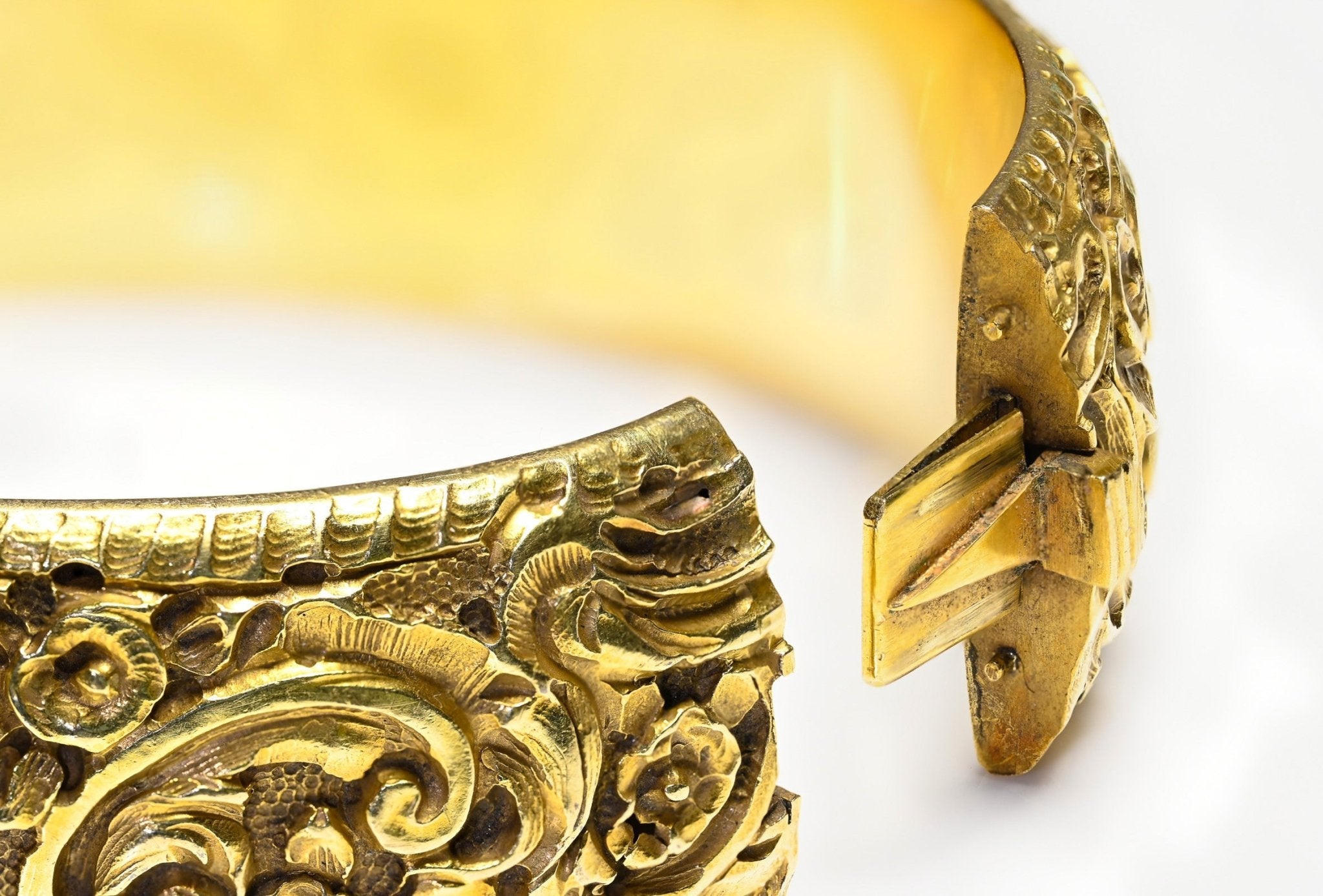 Victorian Carved 18K Gold Wide Bangle Bracelet