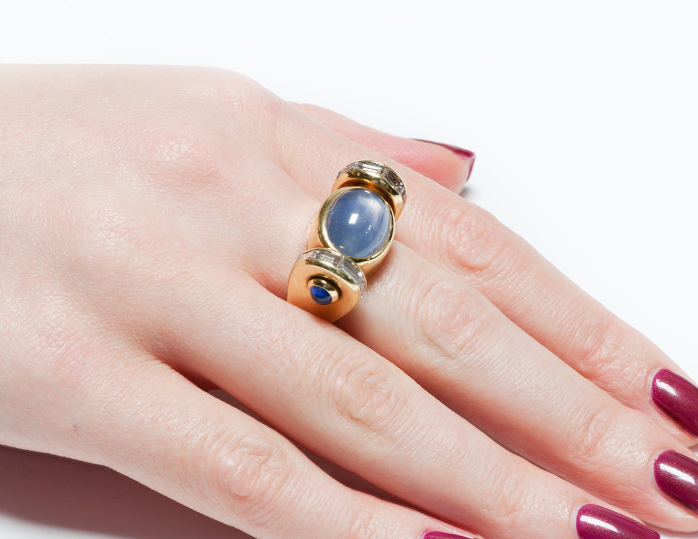 Vintage 18K Gold Star Sapphire & Baguette Diamond Ring
