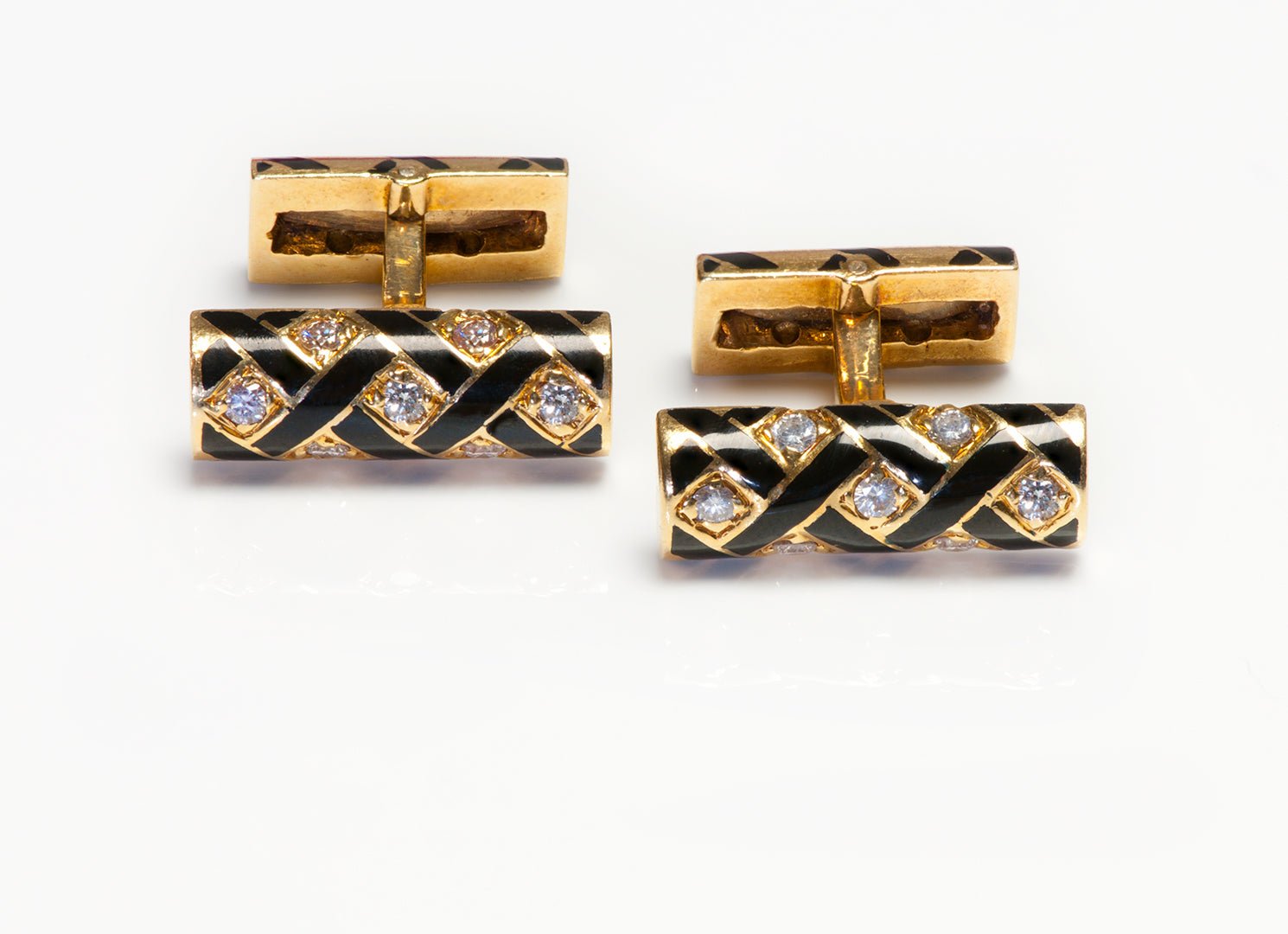 Vintage 18K Yellow Gold Black Enamel Diamond Cufflinks