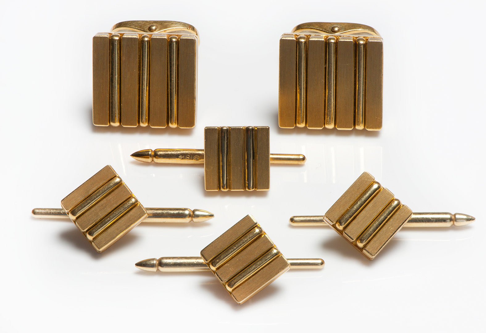 Vintage 18K Yellow Gold Cufflink 4 Stud Dress Set